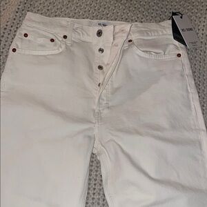 Re/Done Off-White Denim Pants - 70’s Ultra High Rise Stove Pipe. NWT